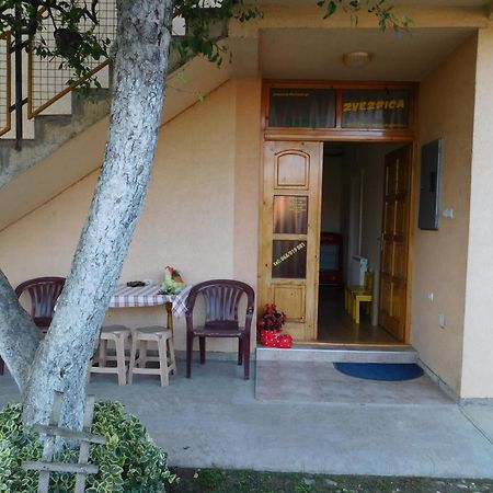 Zvezdica Apartment บายินา บาชตา ภายนอก รูปภาพ