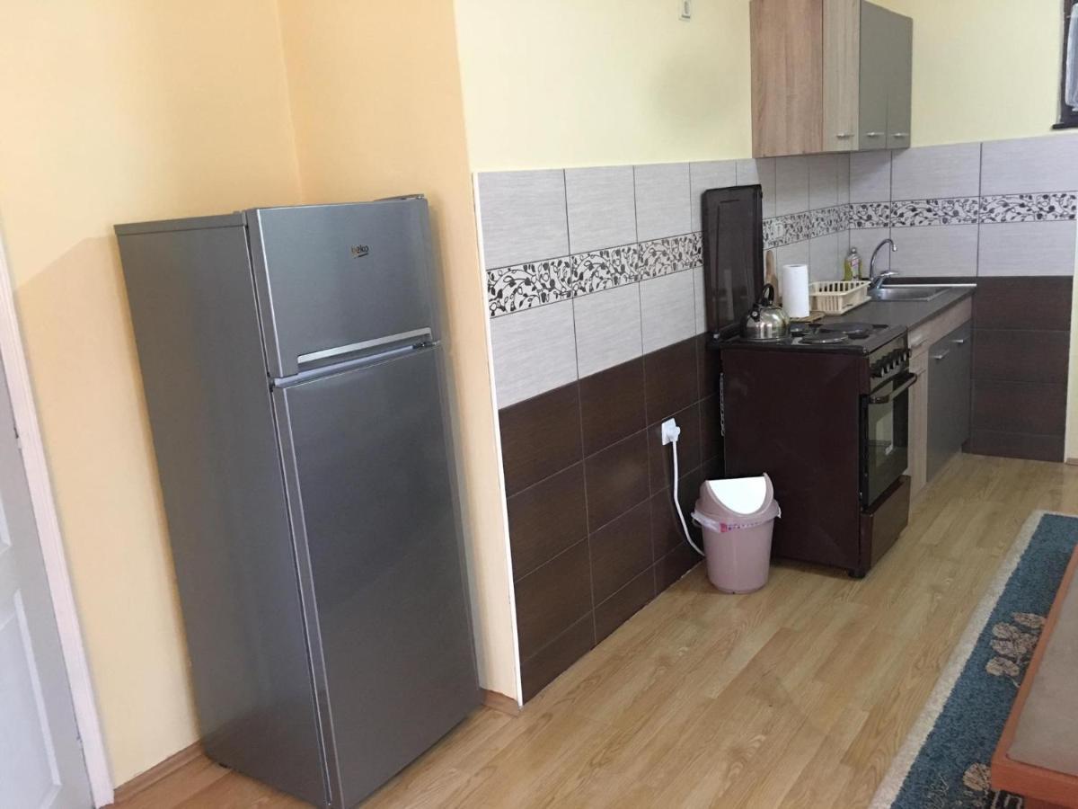 Zvezdica Apartment บายินา บาชตา ภายนอก รูปภาพ