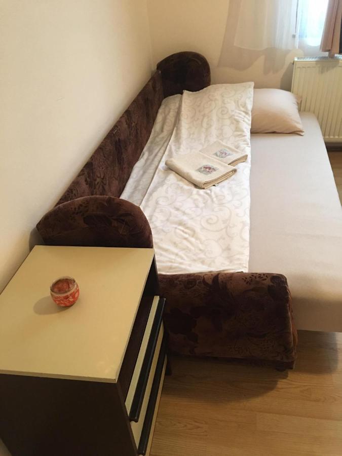 Zvezdica Apartment บายินา บาชตา ภายนอก รูปภาพ